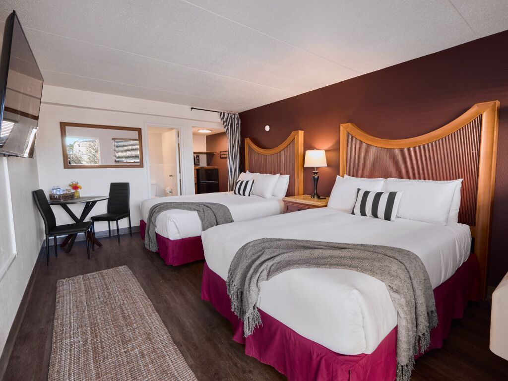 Standard Double Room | Iron/ironing board, free WiFi, bed sheets