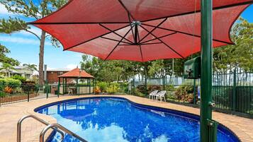 Apartment | Pool | Outdoor pool