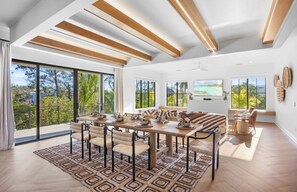 Dining - Brand New Beach House with Water Slide/Arcade (Sarasota)