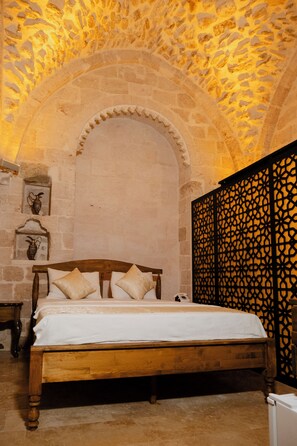 Luxury Double Room, Courtyard View - Kadimhan Konağı Otel (Mardin)