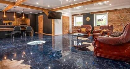 Comfortable house with a swimming pool and sauna