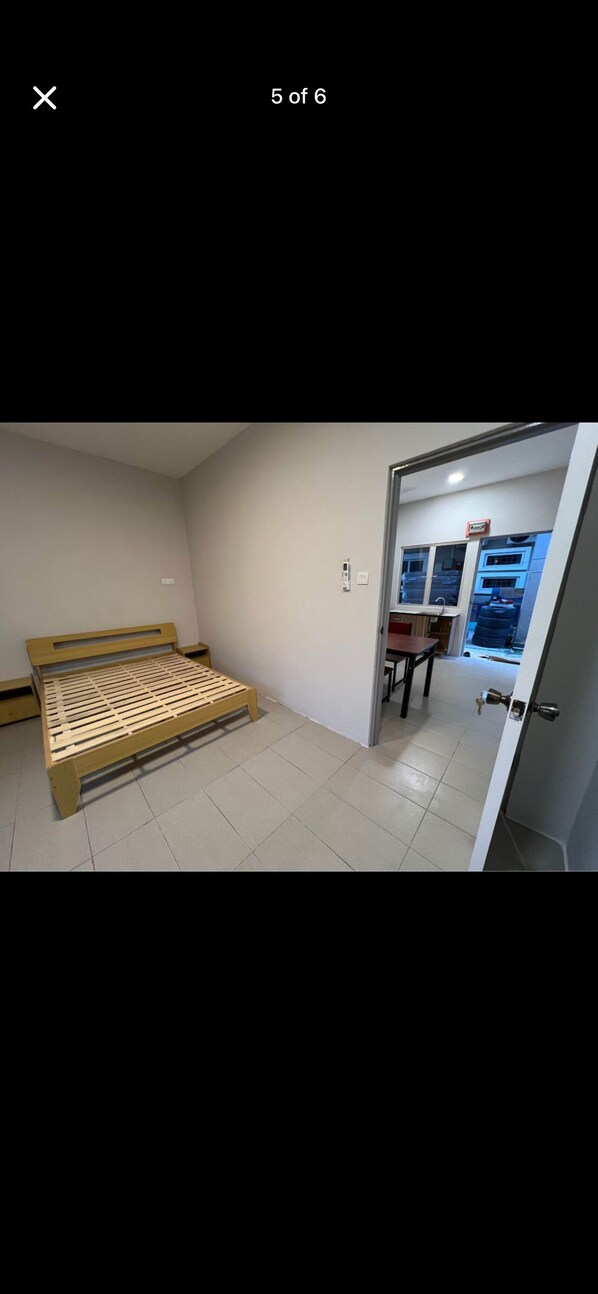 Iron/ironing board, free WiFi - Stay&Smile bintulu homestay (Bintulu)