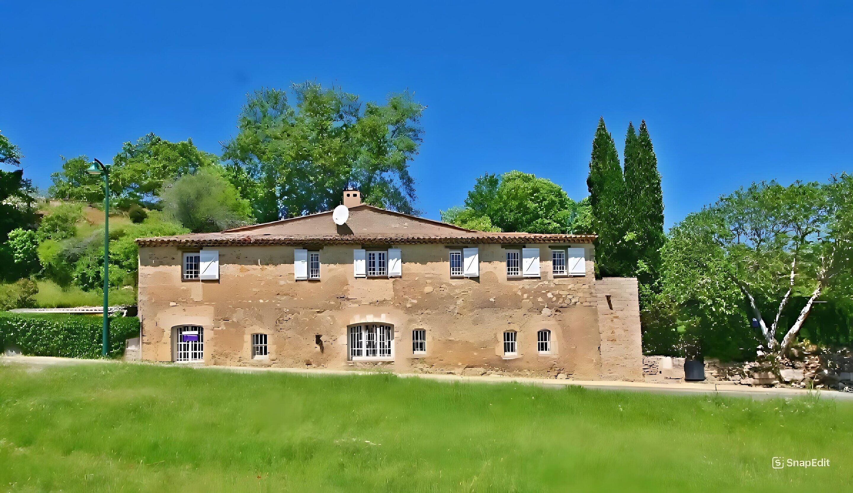 House | Exterior