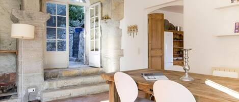 独立别墅 | 用餐