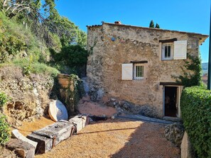 House | Exterior - Beautiful Detached Villa With Pool (Flayosc)