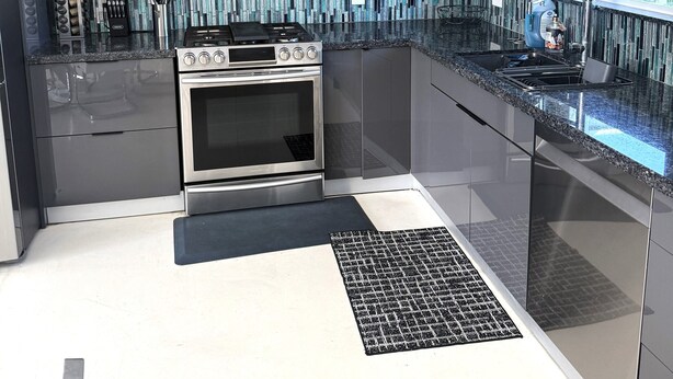 Private kitchen - Sunny Dunes Oasis - 3bd, 2bath pool home (Palm Springs)
