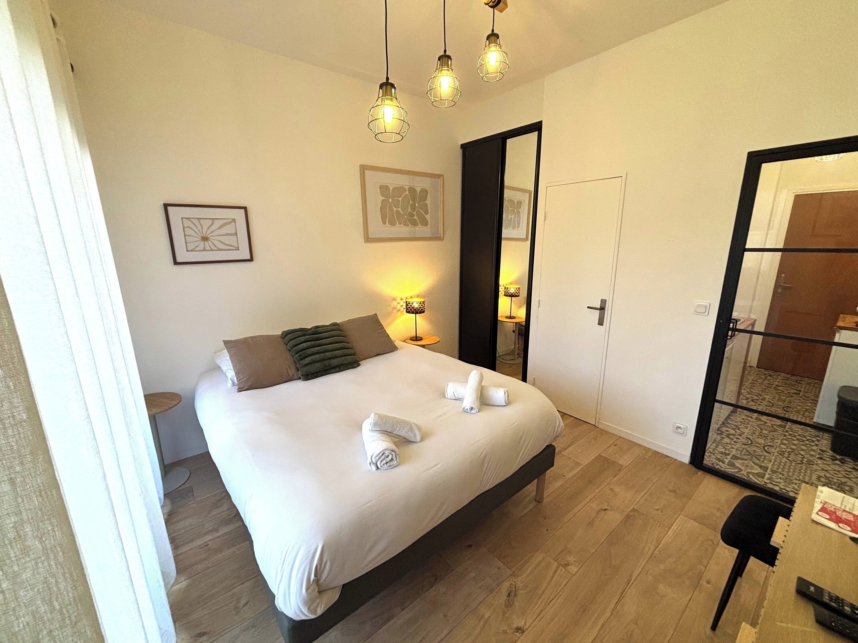 1 bedroom, WiFi, bed sheets