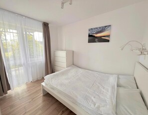 House | 1 bedroom, individually furnished, bed sheets - Holiday Cottages Right on the Beach (Ustronie Morskie)