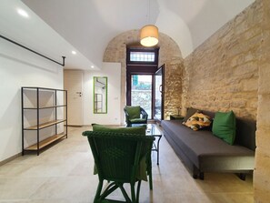 TV - Scribano by Interhome (Modica)