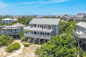 Oceanfront Exterior - Stunning sunrises and uncrowded beach close to National Seashore at Breakers (Avon)