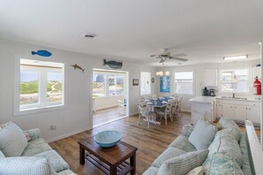 Smart TV - Semi-oceanfront pet-friendly Kitty Hawk home across the street from the beach! (Kitty Hawk)