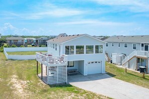 Exterior - Semi-oceanfront pet-friendly Kitty Hawk home across the street from the beach! (Kitty Hawk)