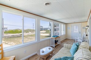 Smart TV - Semi-oceanfront pet-friendly Kitty Hawk home across the street from the beach! (Kitty Hawk)