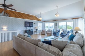 Smart TV, table football - Semi-oceanfront pet-friendly Corolla home w/ pool and hot tub! (Corolla)