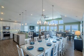 Dining - Pet-friendly oceanfront home with amazing views, private pool & hot tub! (Nags Head)