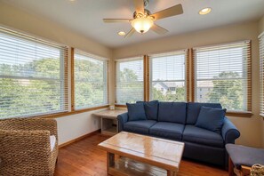 Fireplace, DVD player, stereo - Sun Realty pet-friendly oceanside home with private pool! (Duck)