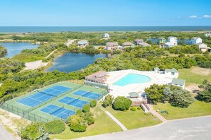 Sports court - Semi-oceanfront home w/ a hot tub on Hatteras Island! (Avon)