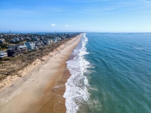 Beach - Pet-friendly oceanside Hatteras home just 200' from beach access! (Hatteras)