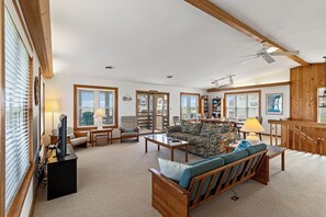 DVD player, stereo - Oceanfront home w/ private beach walkway, ocean views, & hot tub! (South Nags Head)