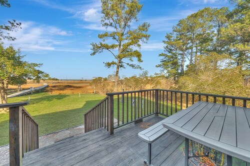 Bayberry by Seaside Vacations and Sales