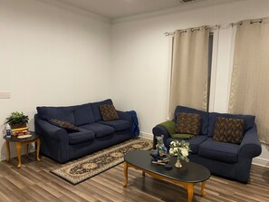 Living area - Feel Right at home 2 bedroom apartment in Green Ridge (Green ridge)
