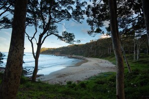 Apartment | View from property - Daydream Cottage - Beachside Luxury in Lilli Pilli (Lilli Pilli)