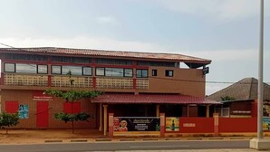 Gambar tidak terklasifikasi, 5 dari 9, tombol