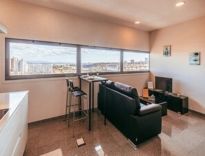 Apartment | Living room - 1-bed, Beautiful River Views (Lisbon)