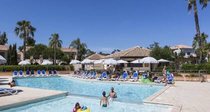 Gorgeous Apartment for 4 People With Balcony