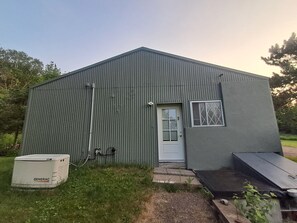 Exterior - Enjoy a quiet, apartment in the country. (Duluth)