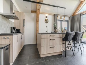 Bungalow | Private kitchen - Thatched Luxury Leisure Farm for 6 People (Baarle-Nassau)