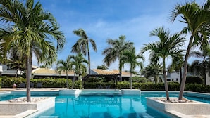 Apartment | Pool