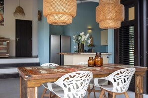 Apartment | Dining - Flat, 10 Min to Beach (Sint Michiel)