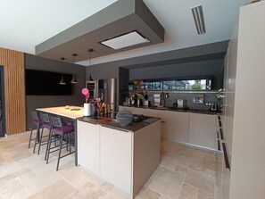 House | Dining - Holiday Home in Vayrac With Private Pool (Vayrac)