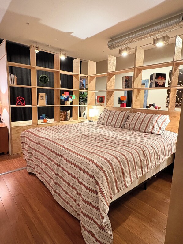 1 bedroom, iron/ironing board, WiFi, bed sheets