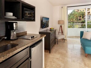 Interior - Corazon Cabo Medano Tower OCEAN FRONT UNIT on Medano beach, walk to restaurants (Cabo San Lucas)