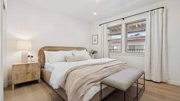 Luxury Apartment | Premium bedding, in-room safe, individually decorated, blackout drapes