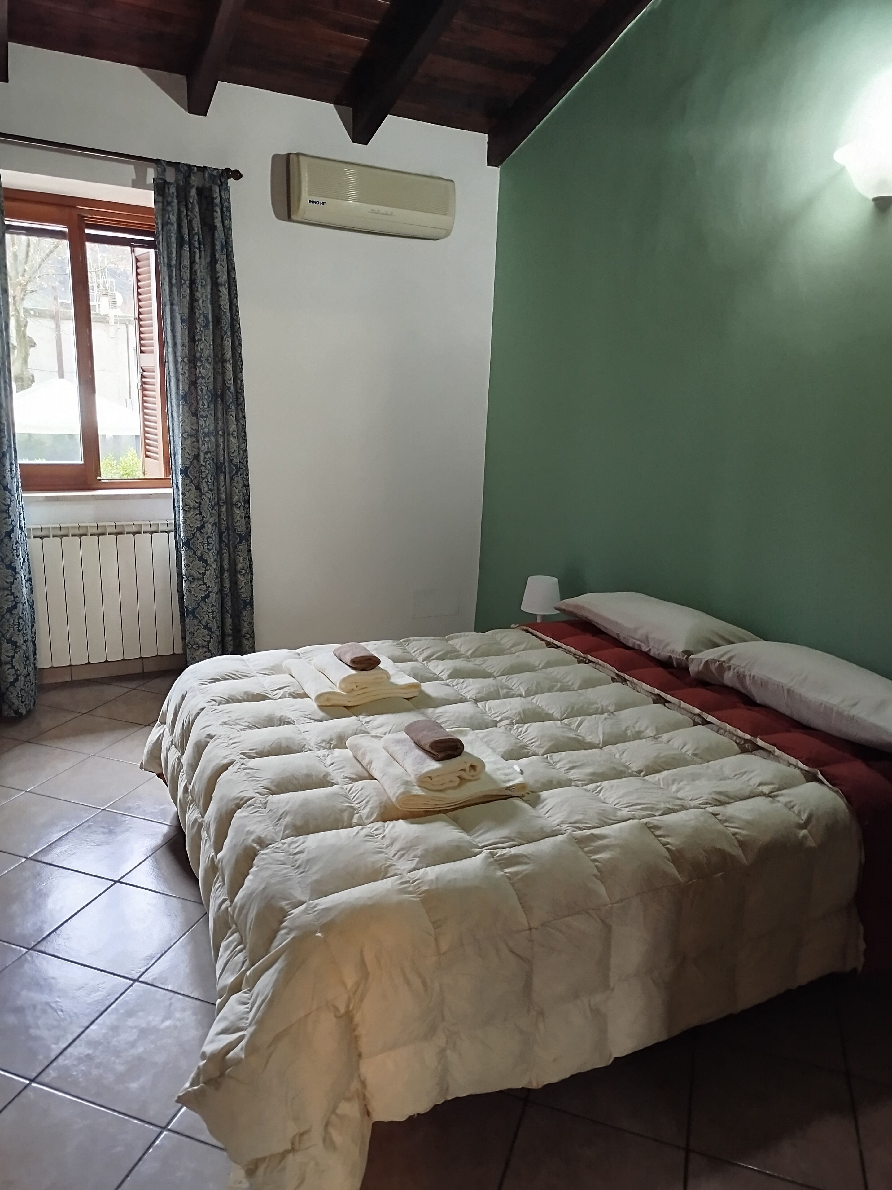 1 Schlafzimmer, Bügeleisen/Bügelbrett, Bettwäsche