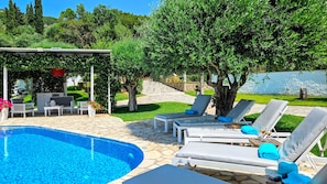 Alberca al aire libre