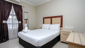 Luxury Double Room | Bed sheets