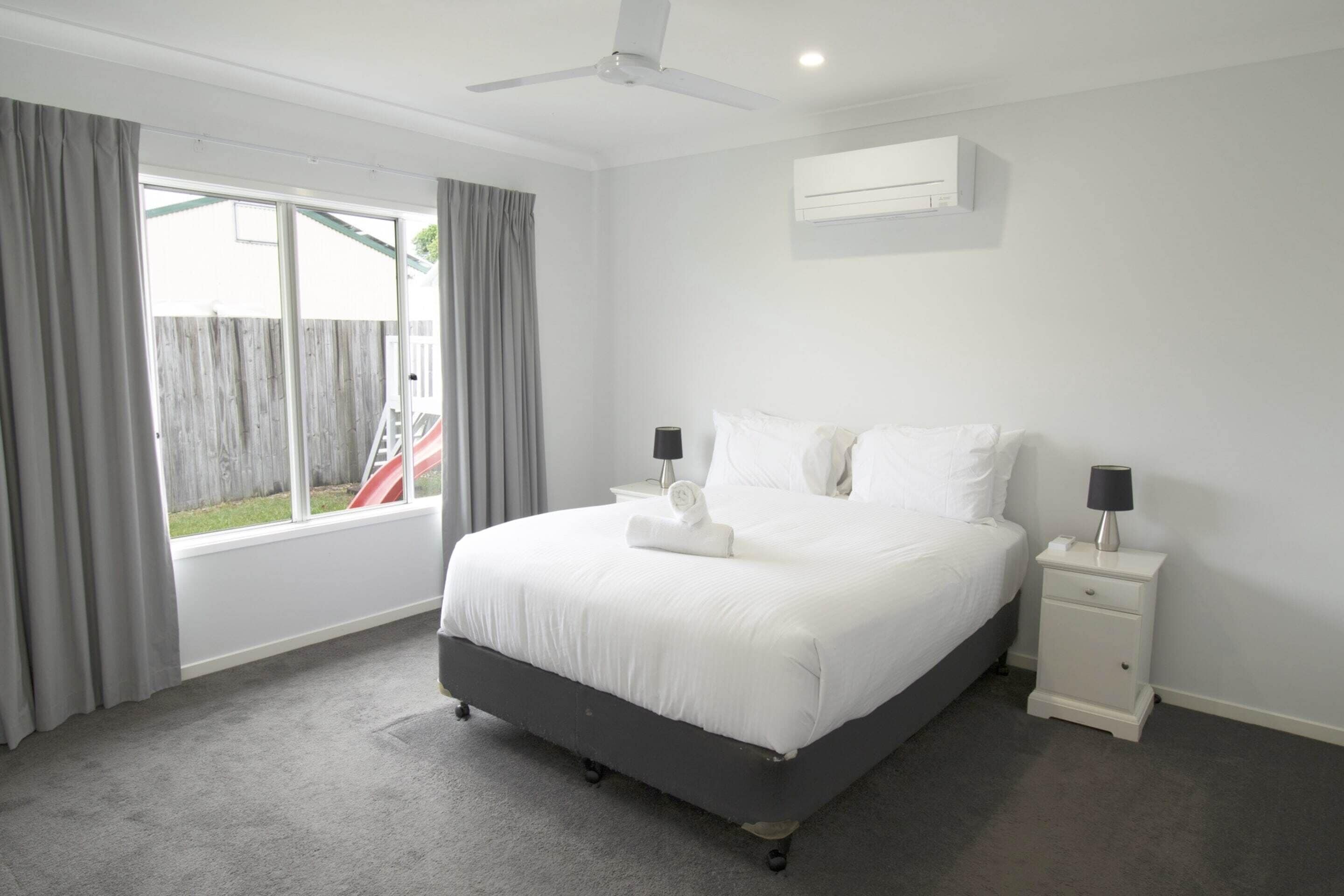 Appartamento | 4 camere, postazione laptop, lenzuola