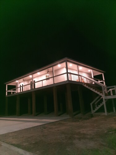 Brand new construction 2-bedroom   house with AC in charming Waveland