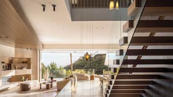 Vila superluxo, várias camas, acesso à piscina, vista para o oceano (Stradella Mansion) | Parte interna