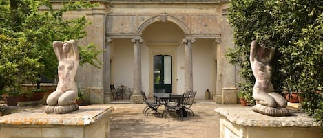 Restauration en plein air