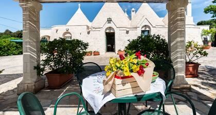 Trullo del Melograno by BarbarHouse
