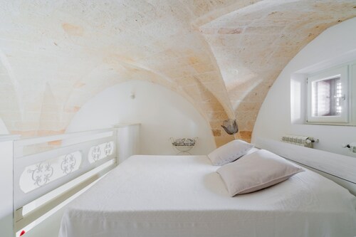 Casa Adriana by BarbarHouse