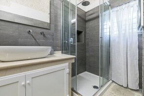 Hair dryer, towels - Trullo Klohi by Perle di Puglia (Ceglie Messapica)