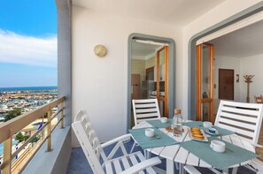Outdoor dining - Balconcino Vista Mare by BarbarHouse (San Foca)