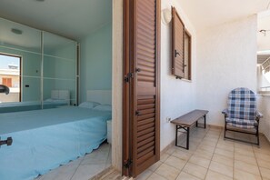 Iron/ironing board - San Foca Loft by BarbarHouse (San Foca)