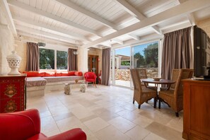 TV - Trullo Parthenope by Perle di Puglia (Ostuni)